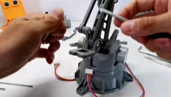 【机器人编程】3D打印的机械臂，步进电机控制。开源硬件。可提供资料。