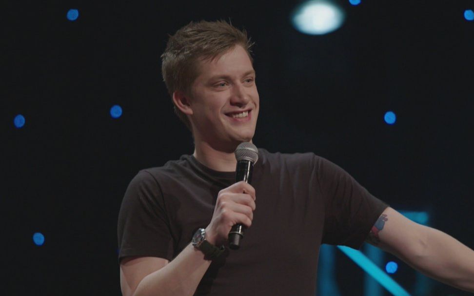 【中字】【单口喜剧】daniel sloss 你搬出去住的时候只有一个家长