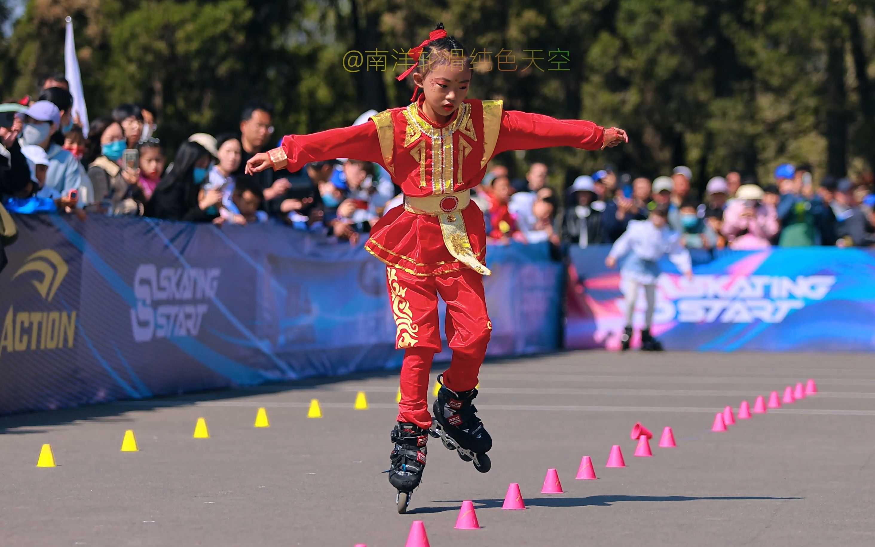 No.19 范瑞珂 2023第十九届北戴河自由式轮滑公开赛 少年女子乙组哔哩哔哩bilibili