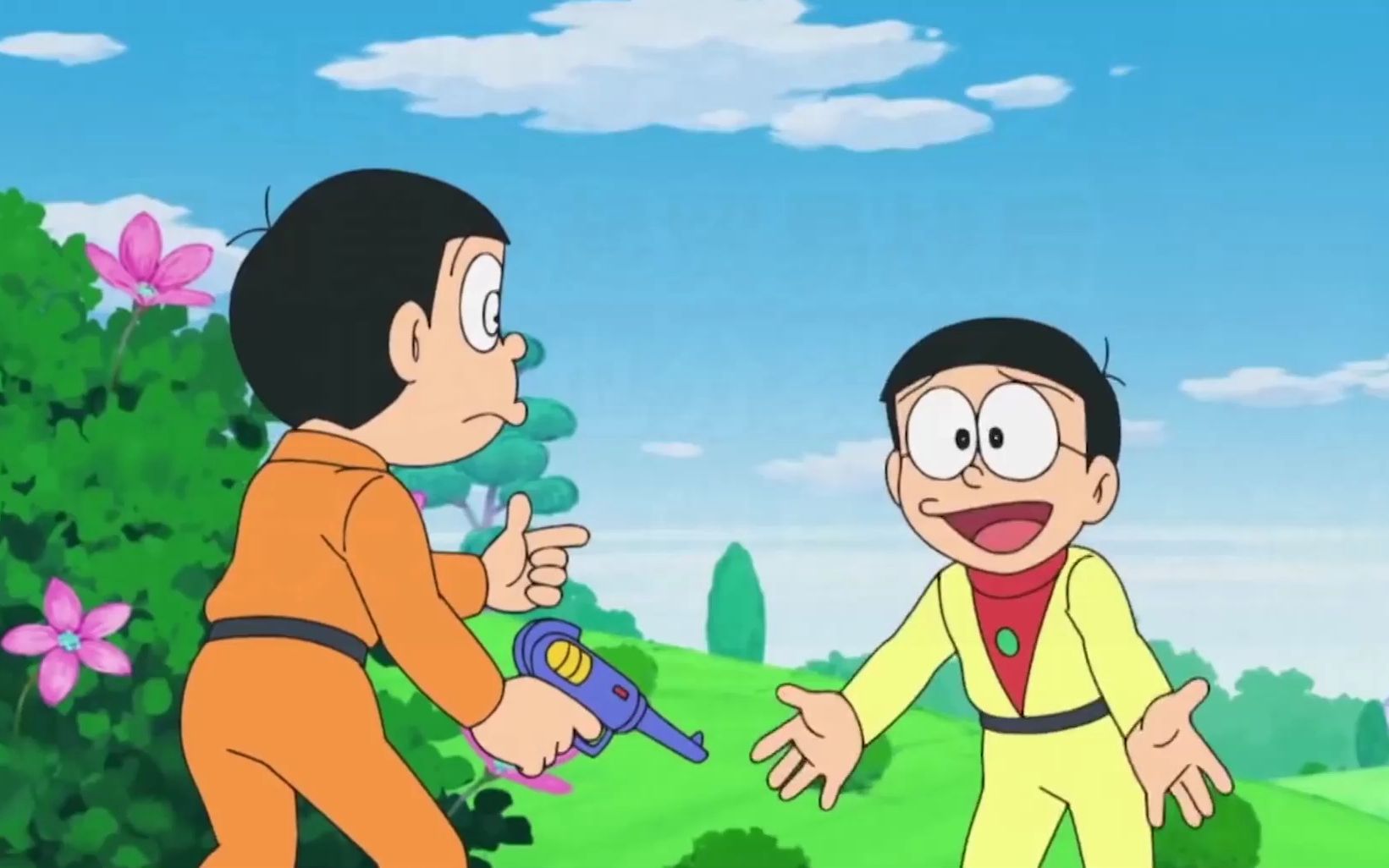 哆啦a梦:未来城市被外星人入侵,大雄和孙子并肩作战