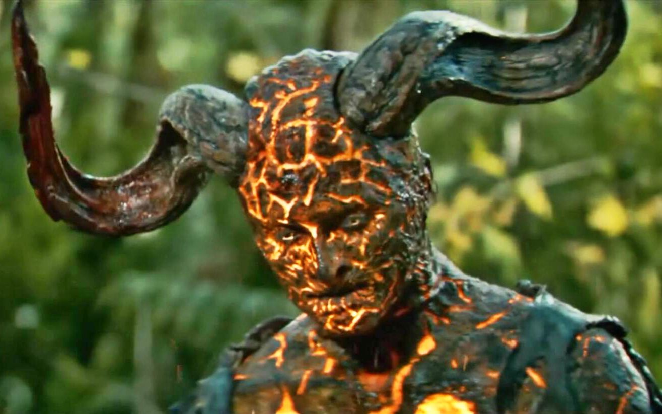 漂亮女友被人杀害,男子头上长角被魔鬼寄生,变异怪物为美女复仇_哔哩