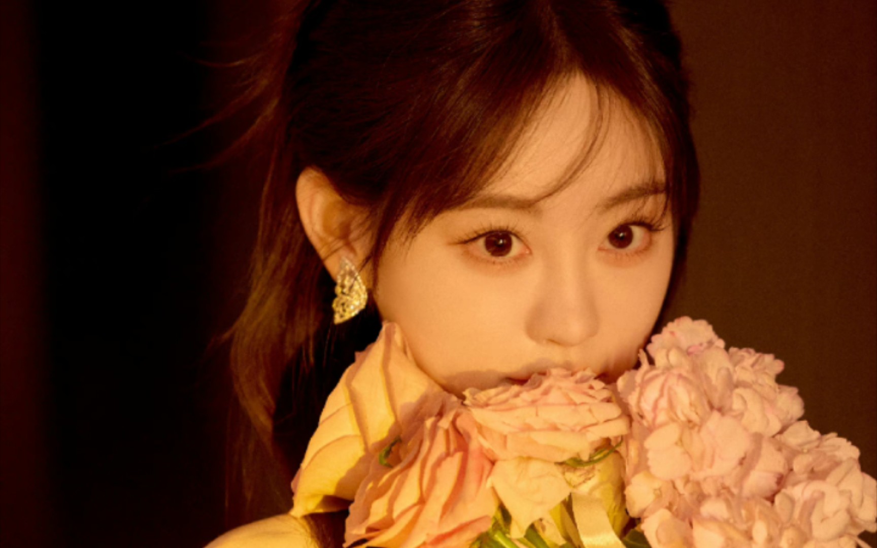 祝绪丹:光影中的魅力女神