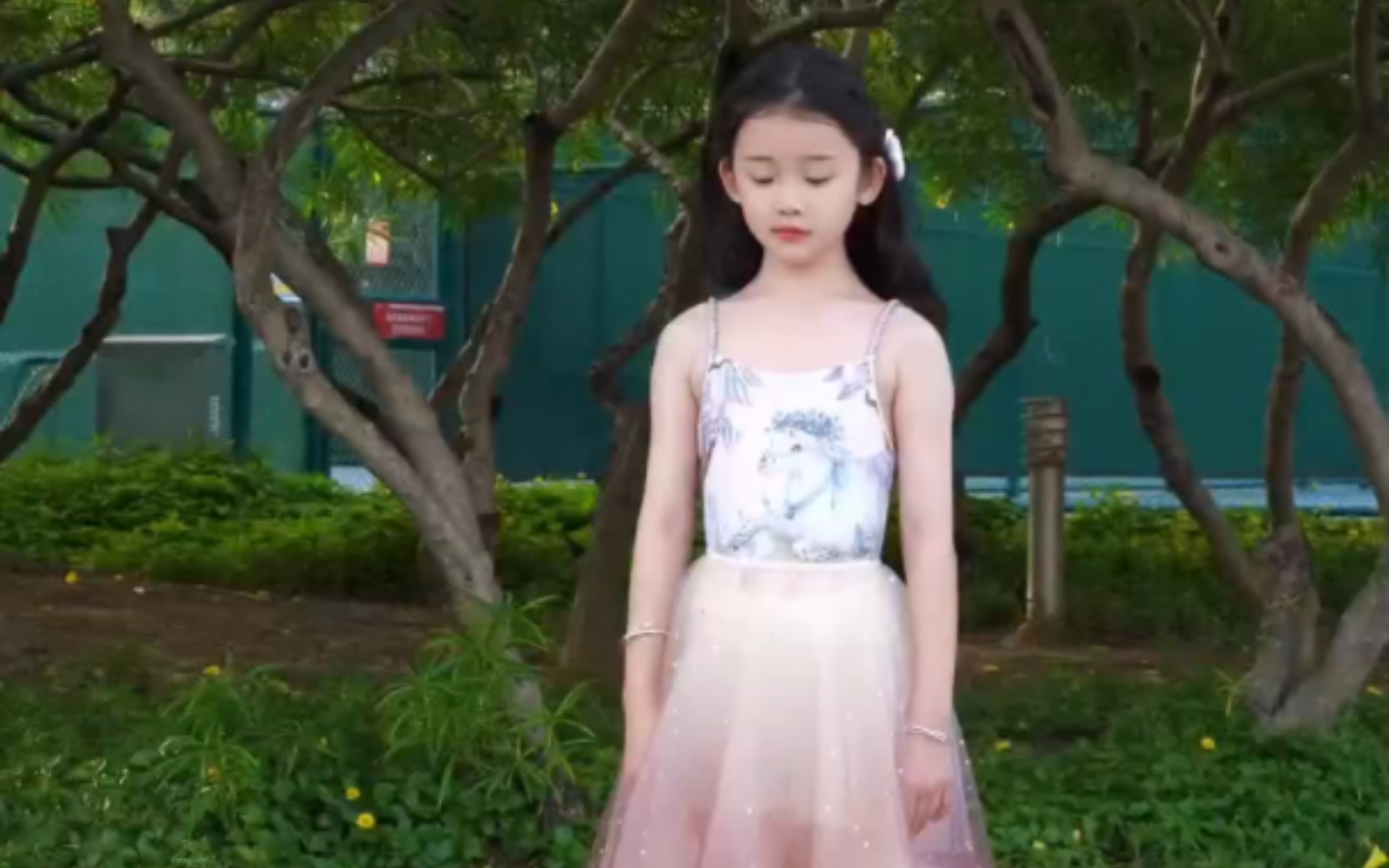 茉莉爱跳舞:陪你长大 妈妈的小甜甜