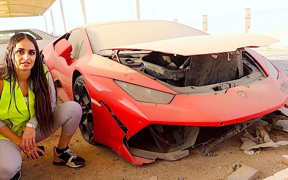 mo居然要买一辆报废的兰博基尼做纪念品放家里?土豪的世界难以理解!