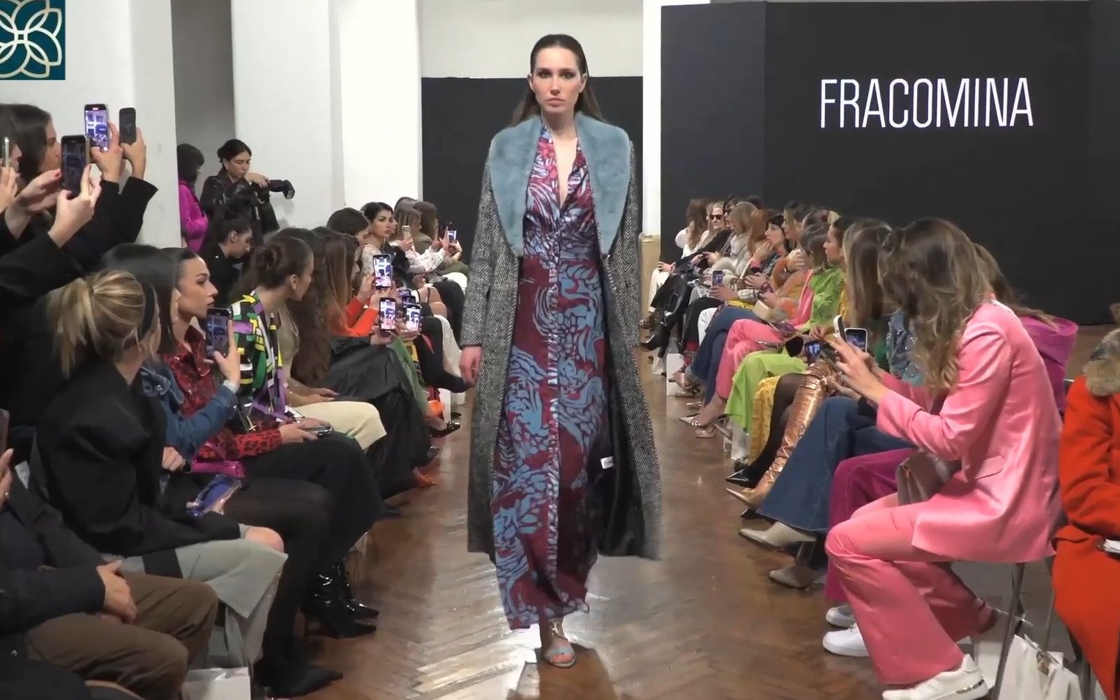 2023FRACOMINA Fall 米兰时尚潮流服装秀场 FRACOMINA FallMilan  Fashion ChannelDASH哔哩哔哩bilibili