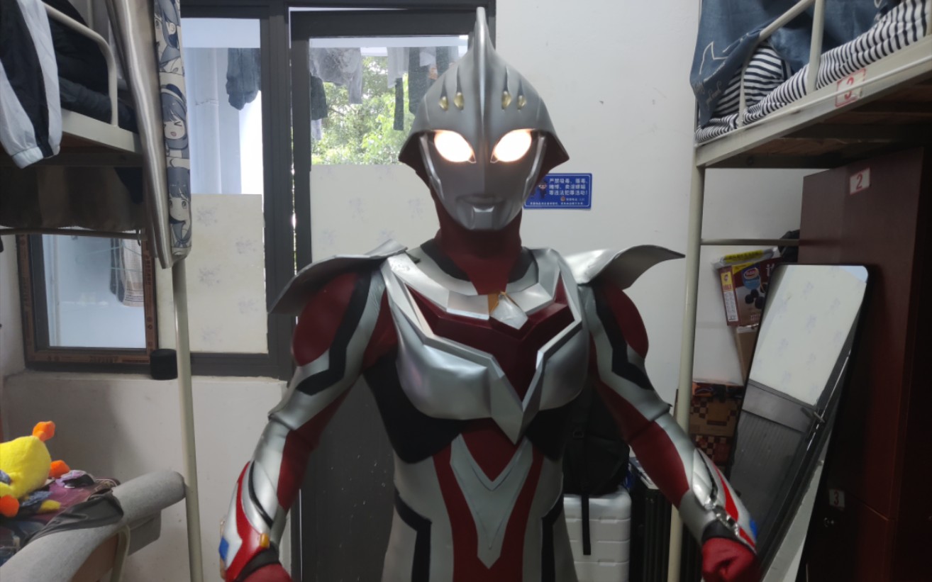 光即是纽带—奈克瑟斯皮套展示