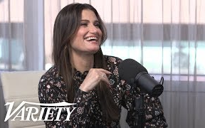 [图]Idina Talks 'Frozen 2,' 'Uncut Gems' and How 'Let It Go' Has Helped Her in Life