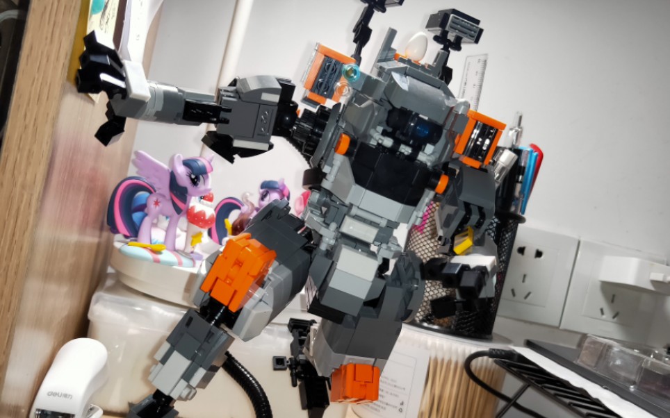 【泰坦陨落2】fs-1041积木模型