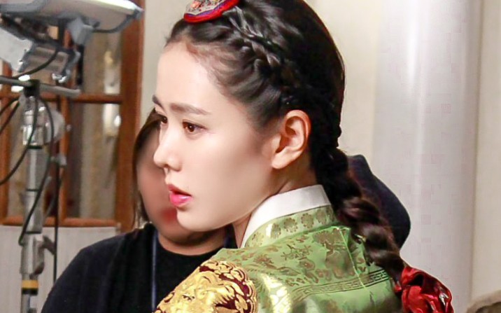 【第53届百想艺术大赏】最佳女主角| 德惠翁主| 孙艺珍获奖片段| bgm