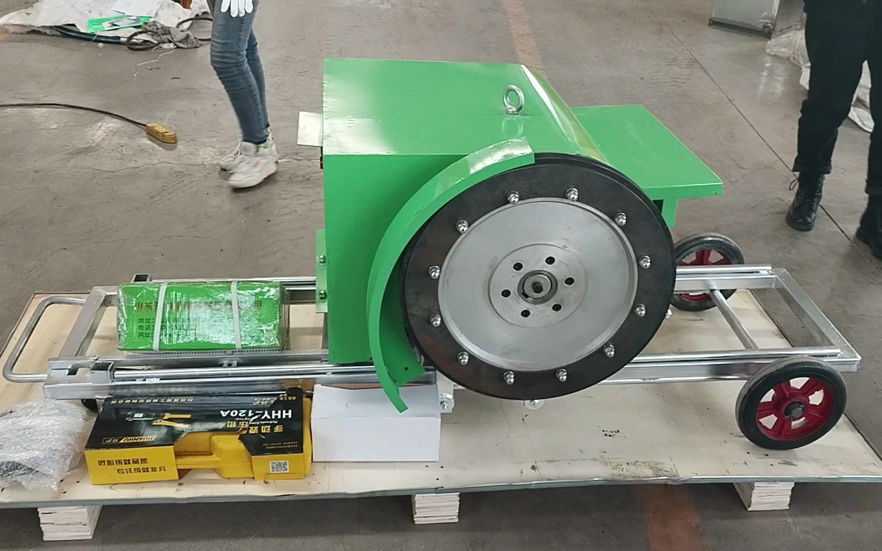 156电动绳锯机 2125电动遥控混凝土切割机 5227钢筋切割水锯