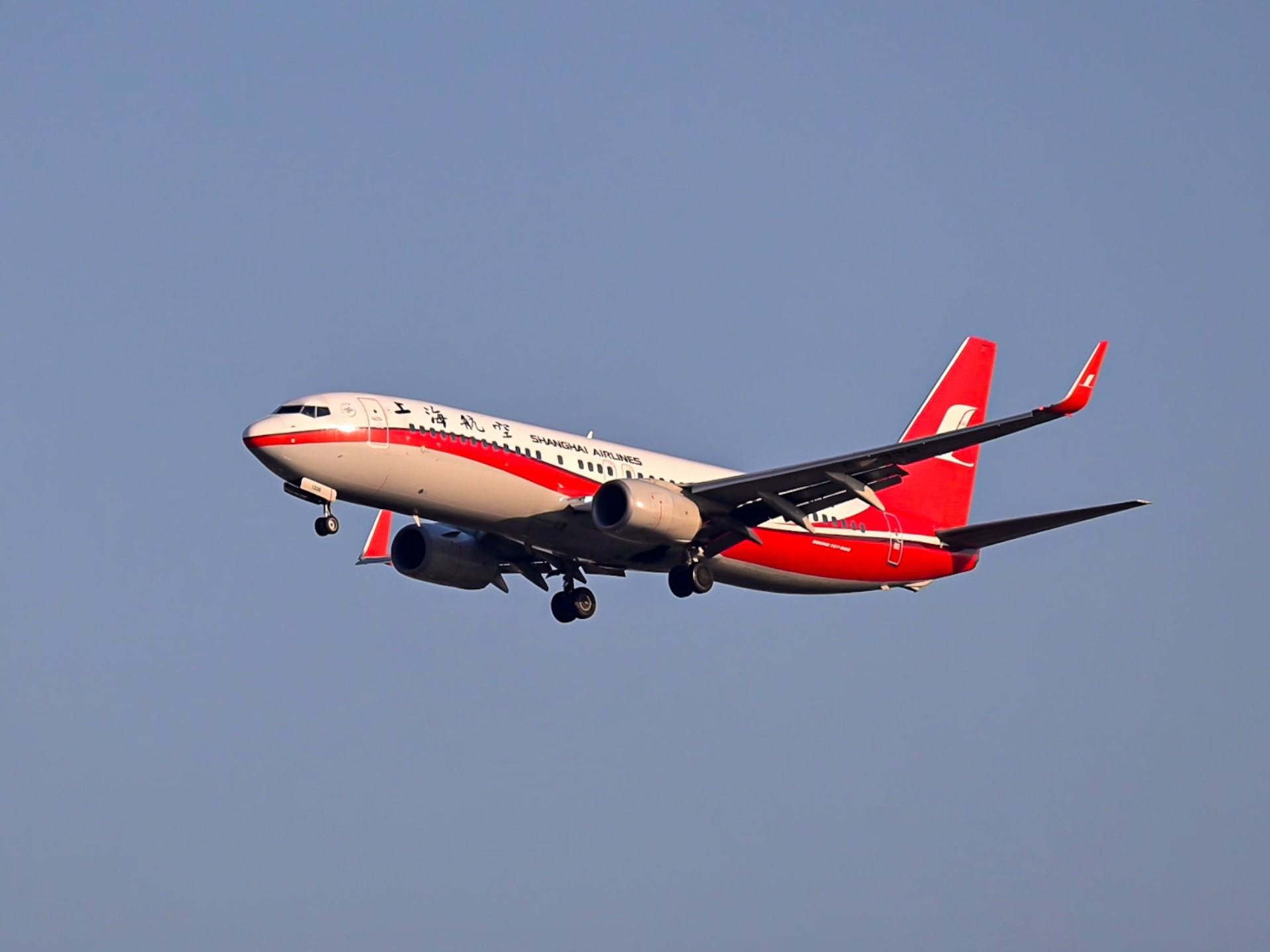 上海航空波音737