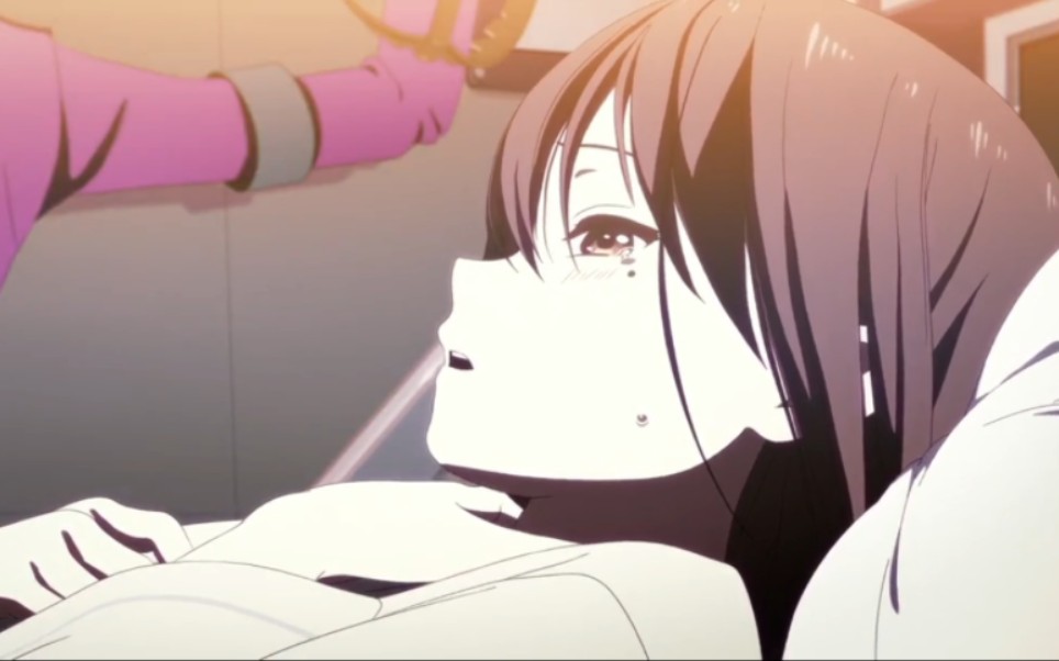 你好世界动画电影:女主马上就要被掐死了,男主感到特别无力