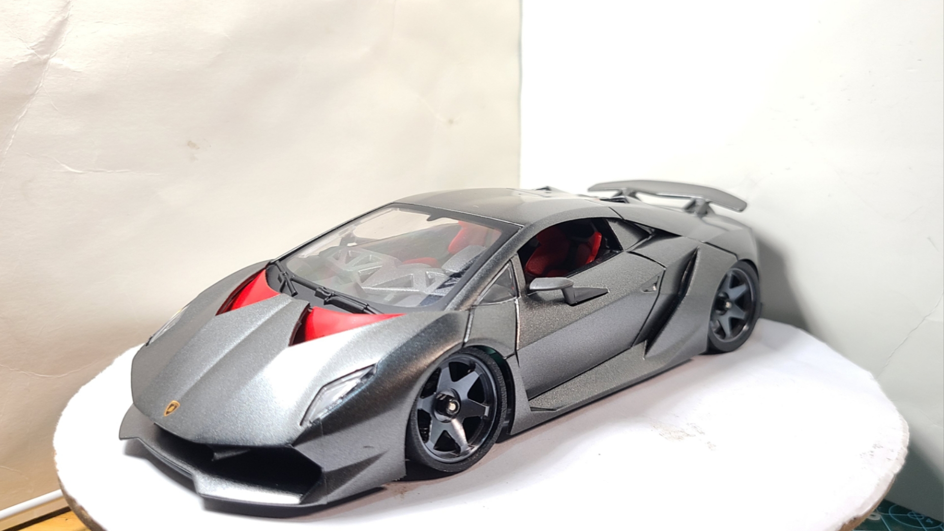 蚊车车壳改装案例--兰博基尼第六元素