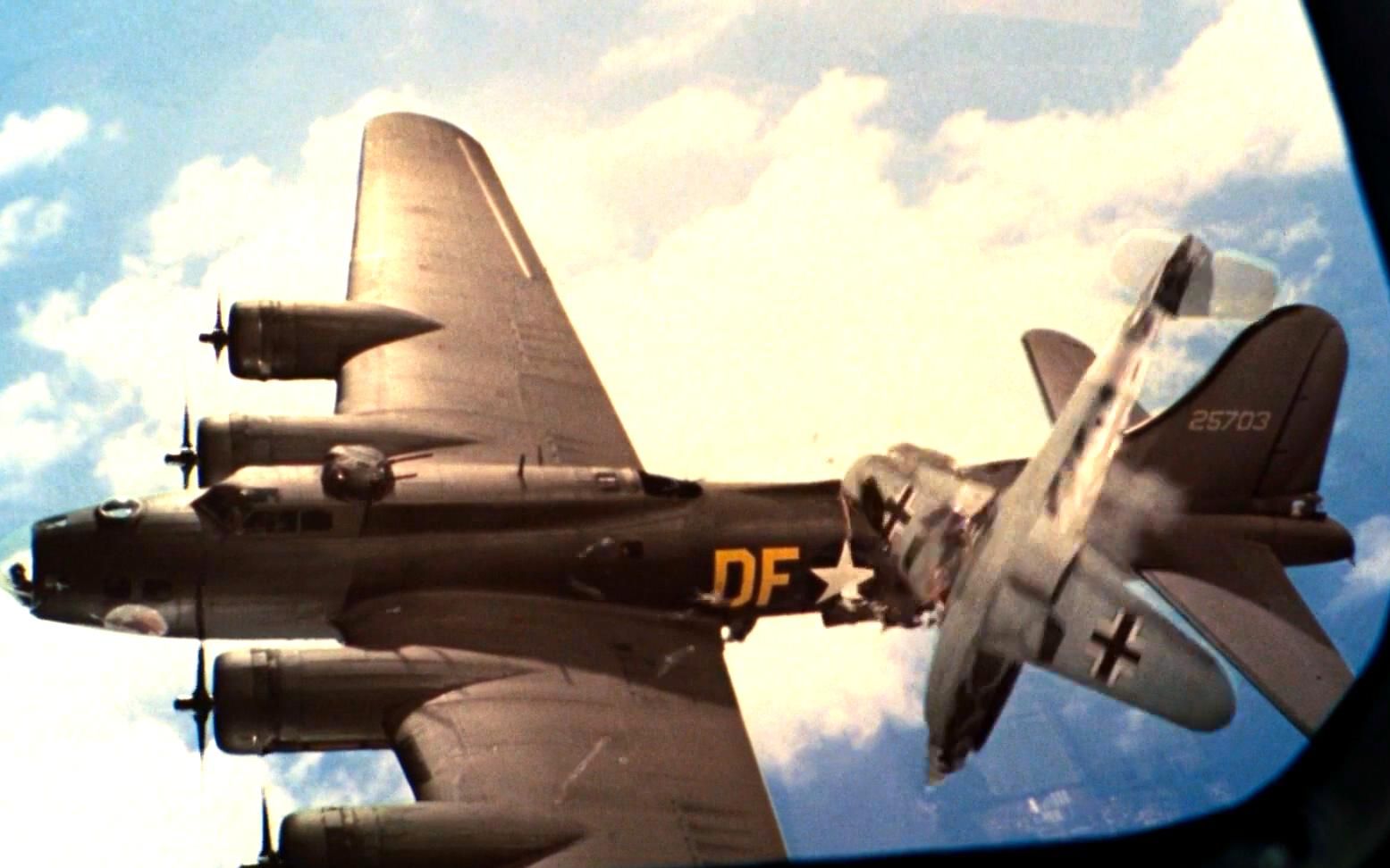 经典空战电影解说二战时的轰炸机如何生存