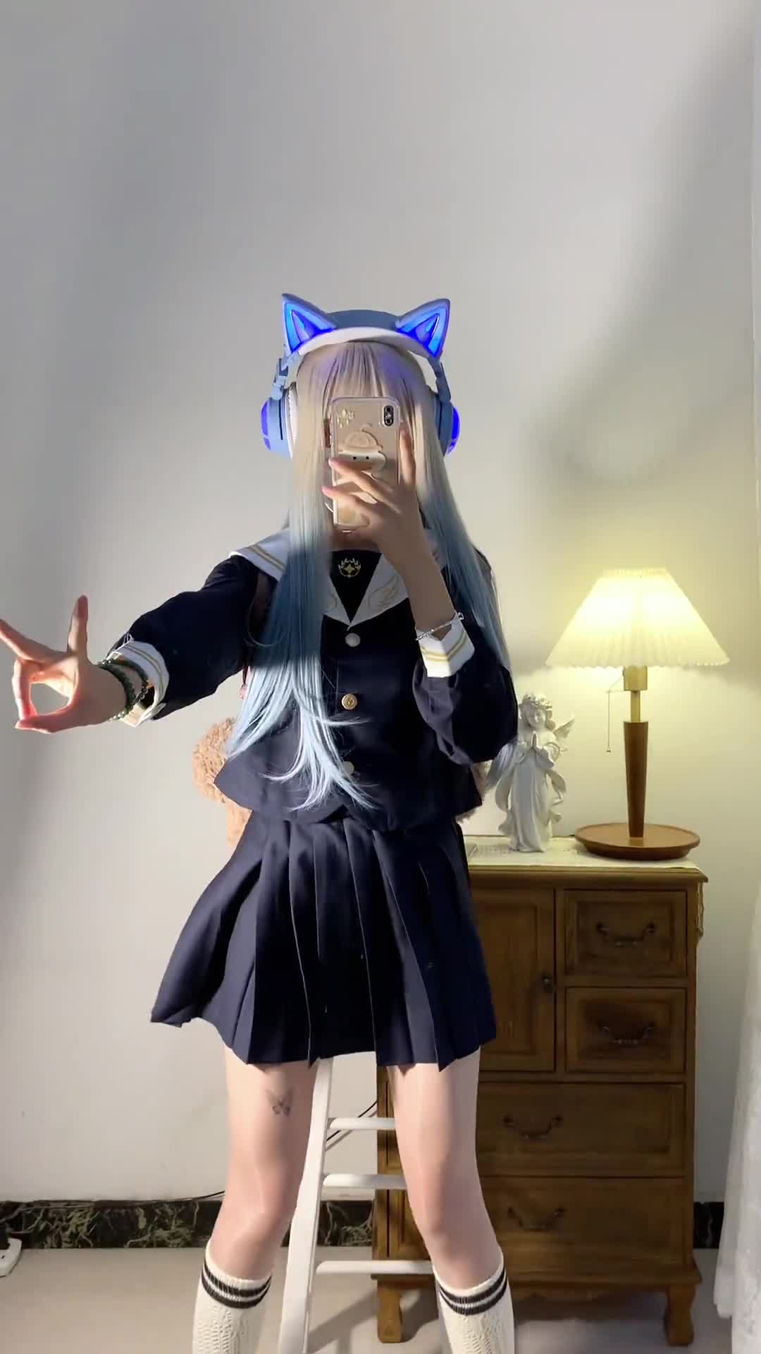 让ta为你穿jk #穿搭 #原相机 #jk制服 @抖音小助手 #十二光年×星偶