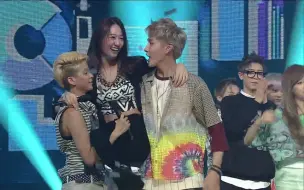 Télécharger la video: 130811 f(x)-初智齿&一位安可(with EXO)