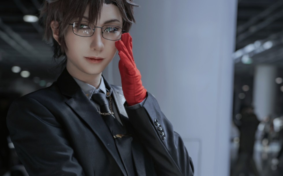 【入间铳兎 cos】来看看场照吧