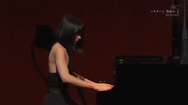 [图]Alice Sara Ott 演奏肖邦第一号夜曲，Op.9 No.1