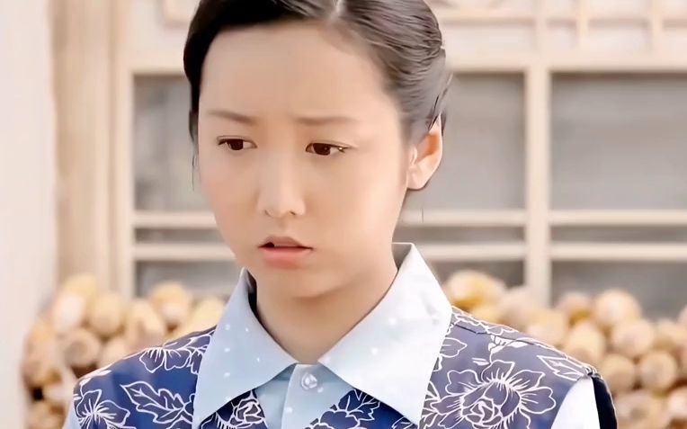 秀莲如果不去找胡托尼弄时兴发型,少安也许不会锤她吧#吕一 #歌曲物理
