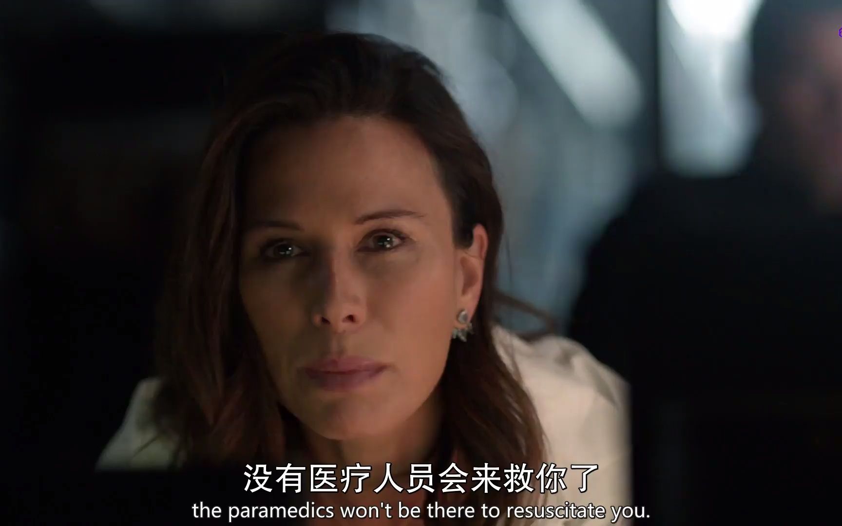 [图]【女主受伤】【Supergirl.S04】Mercy Graves(Rhona Mitra)出场完整版cut