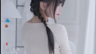 HeeSol小姐姐的可爱包臀裙穿搭