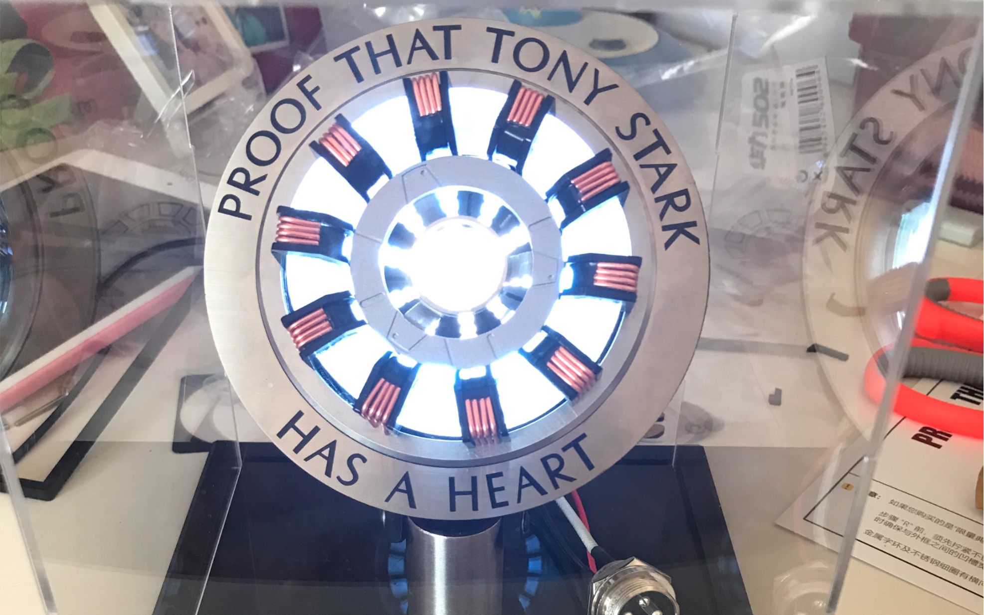 手办手工拼装钢铁侠的方舟反应炉