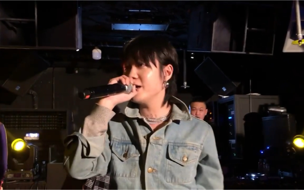 bloo - downtown baby (live)