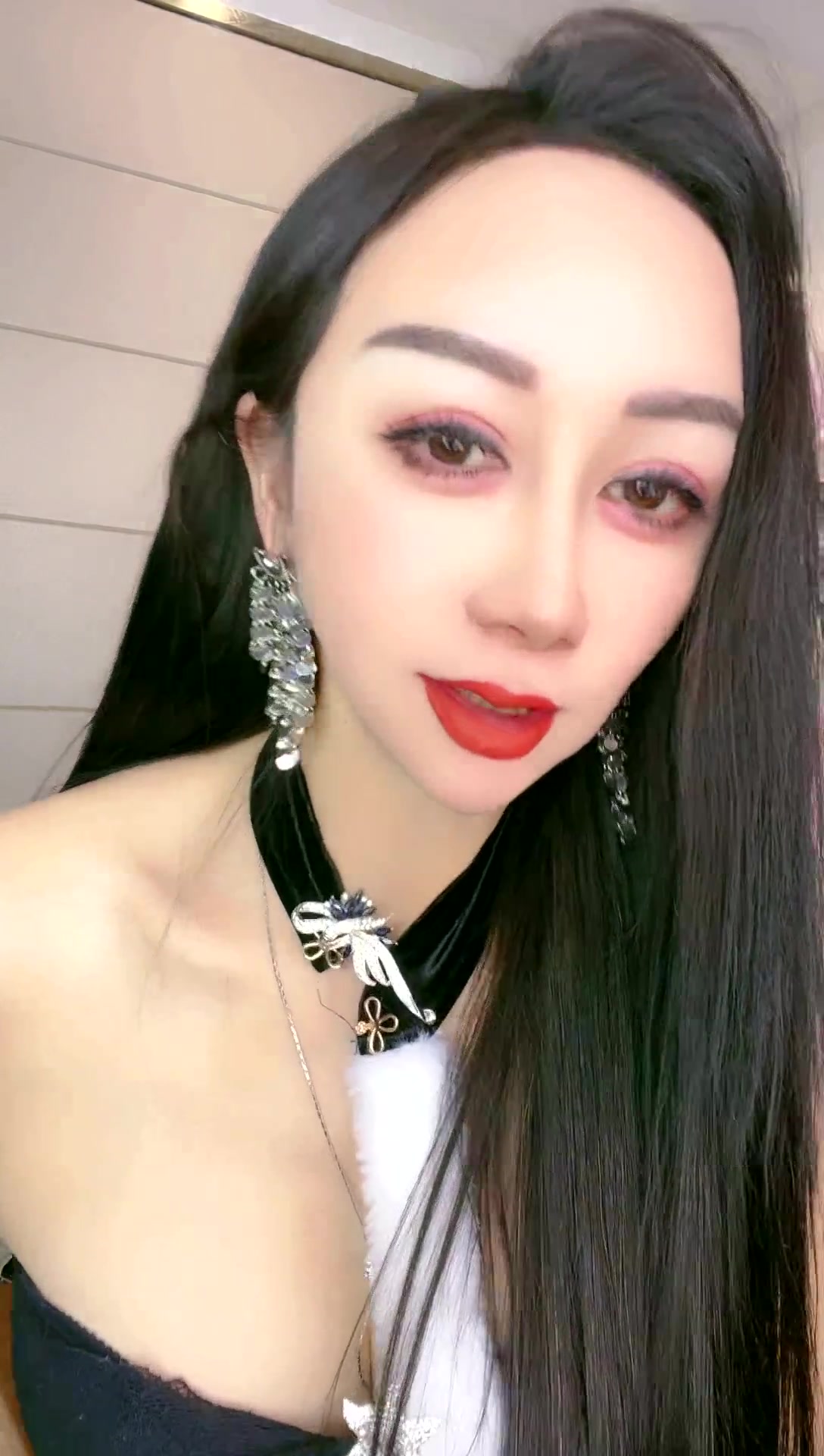 抖音_菲菲姨_240225_220737