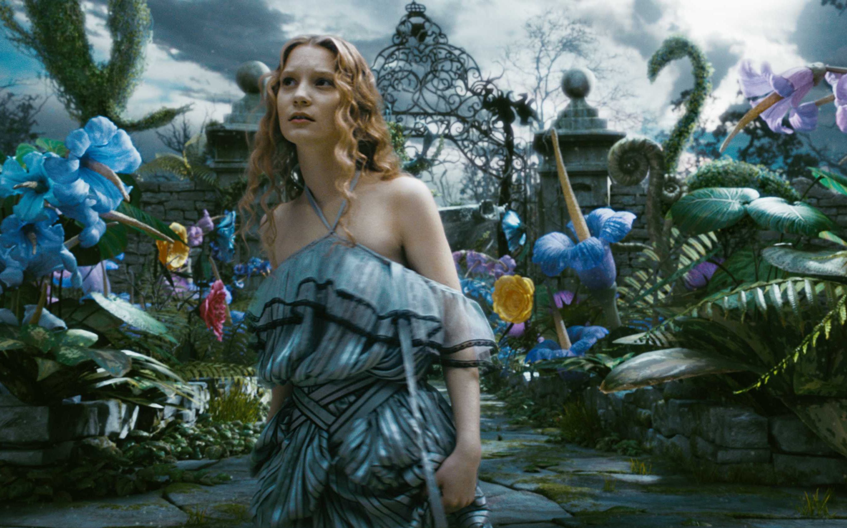 alices theme 爱丽丝梦游仙境一二部混剪