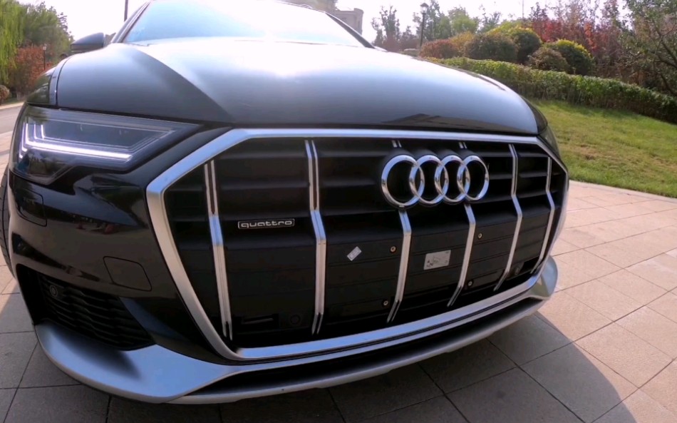 奥迪a6allroad 维苏威灰 上牌后黑化她