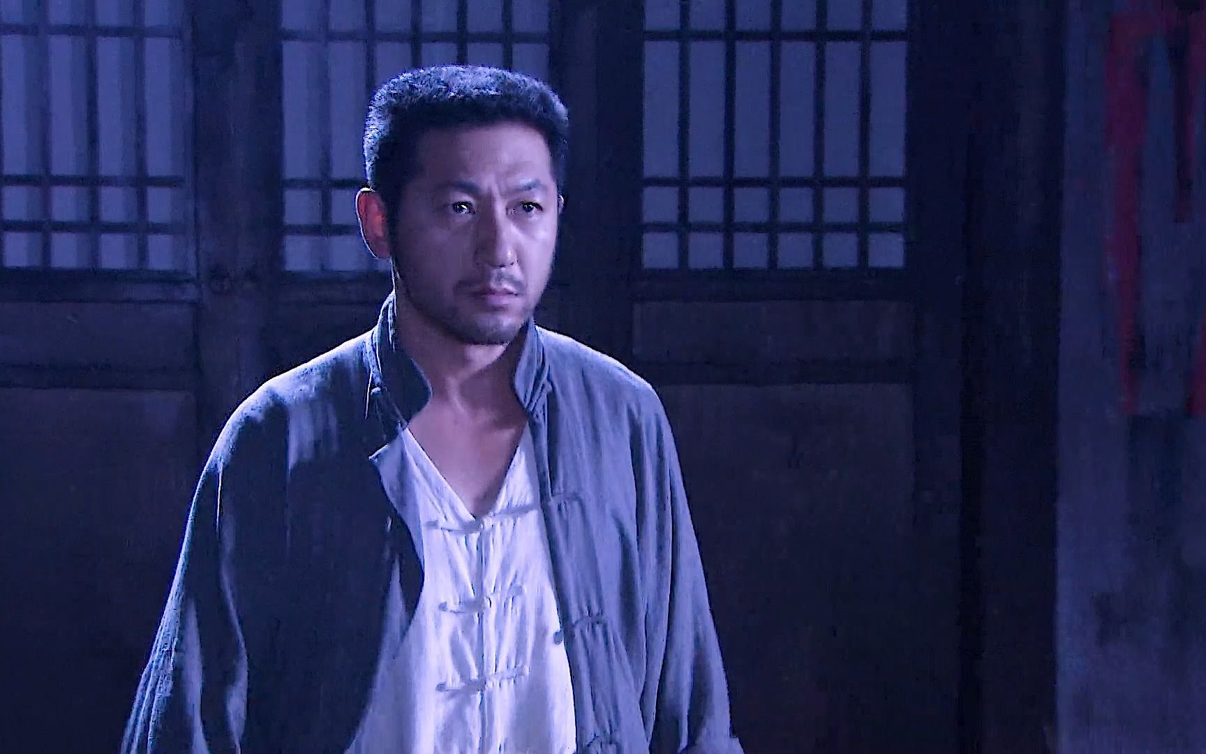 锁侠:鬼子倾巢出动抓捕齐如燕,不料意外被锁侠救下从此走向巅峰