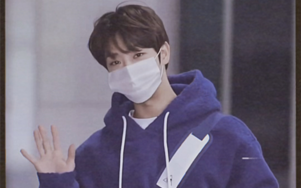 【李泰彬】"欧巴,不是说爱豆是你的梦想吗""你才是我