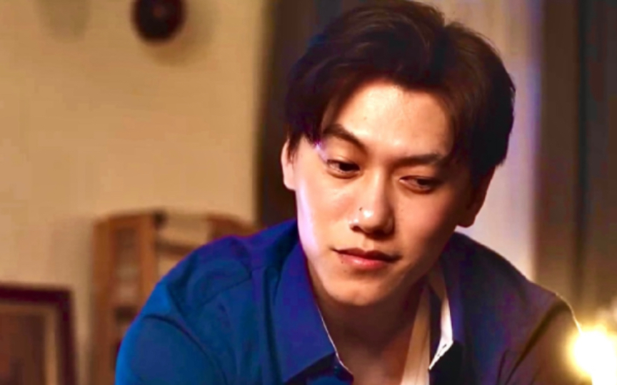 这挑眉绝了|弟弟回国前后醉酒神态天差地别,是有多爱怕是魏谦自己还没