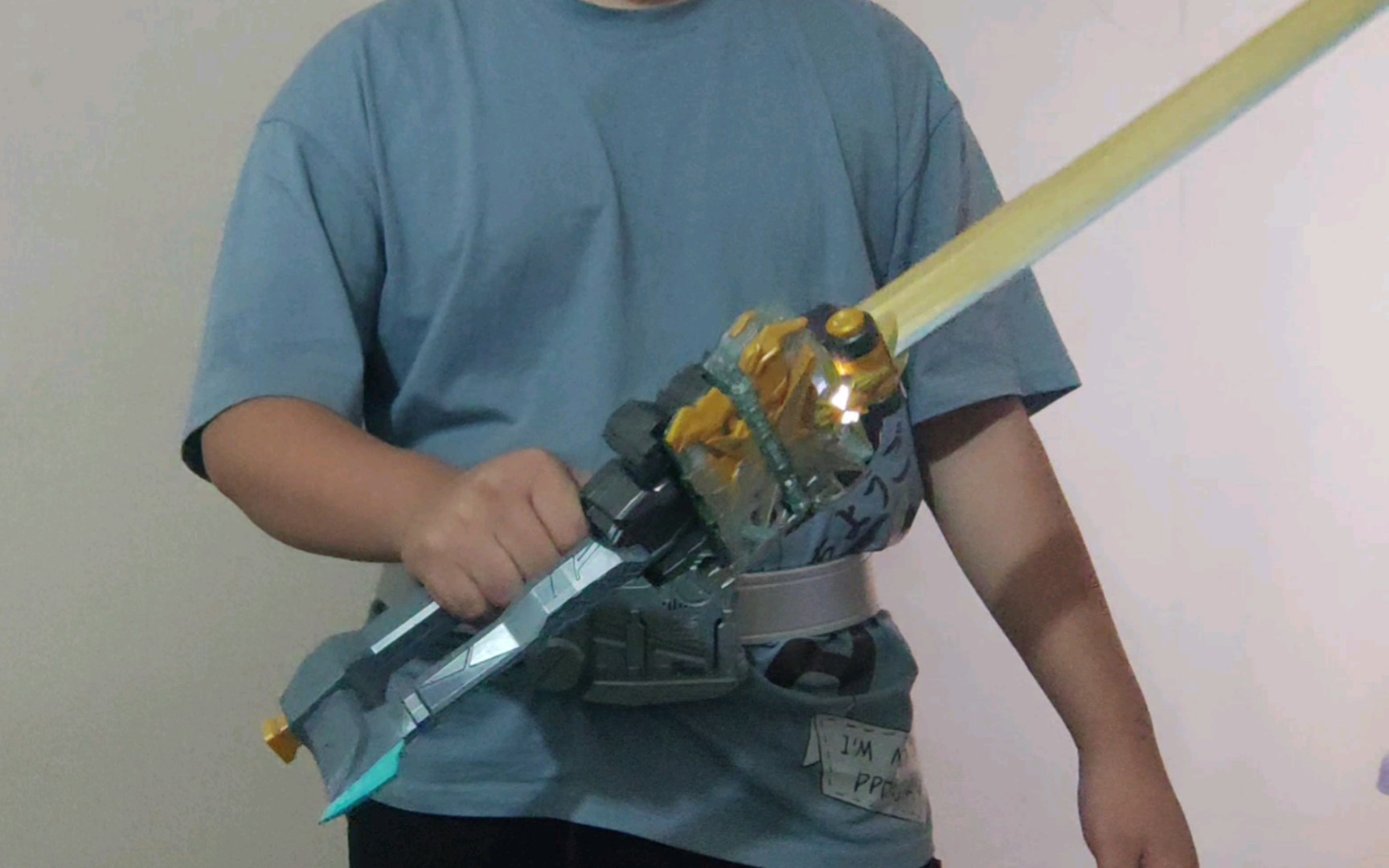 【快展示】尤里a梦刚光剑最光1比1加长把手,x剑侠驱动包括剧中使用过