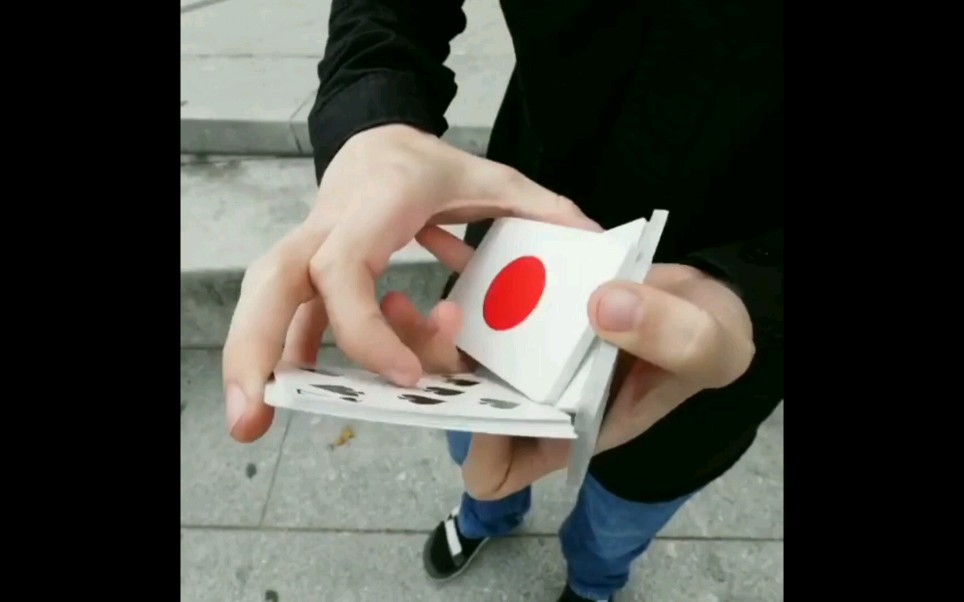 花切扒一扒tobias的动作