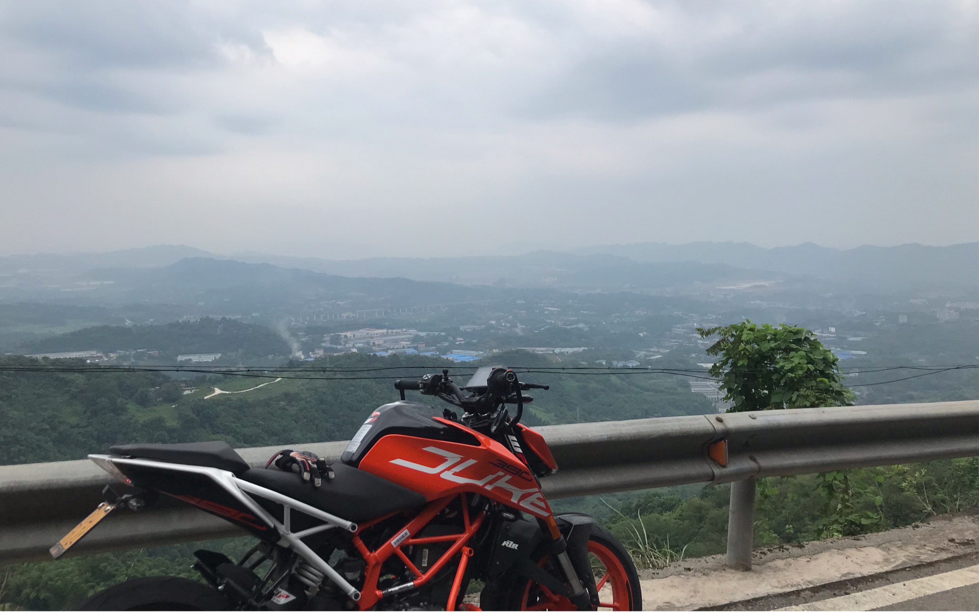 KTM DUKE390 跑山日常(重庆樵坪山)哔哩哔哩bilibili