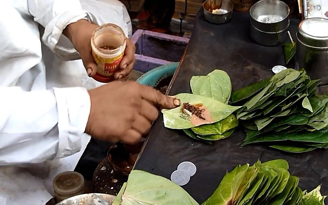 世界上最独特的印度槟榔,树叶制作,味道竟比湖南槟榔还要"好"
