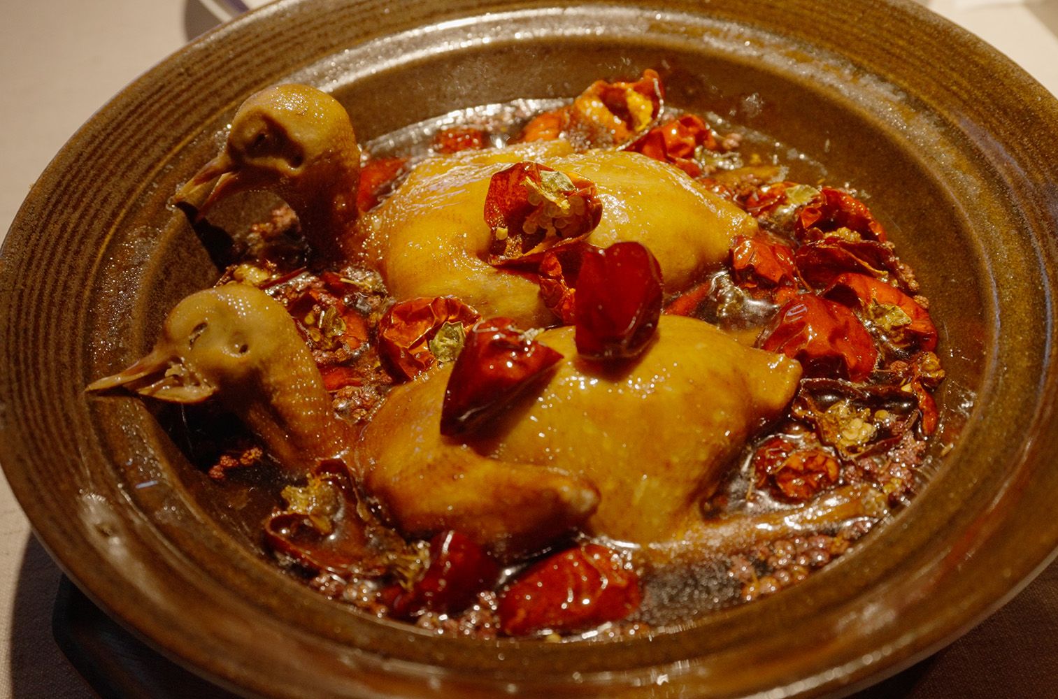 潮州川菜?好不好吃很难说-挑爷评美食-挑爷评美食-哔哩哔哩视频