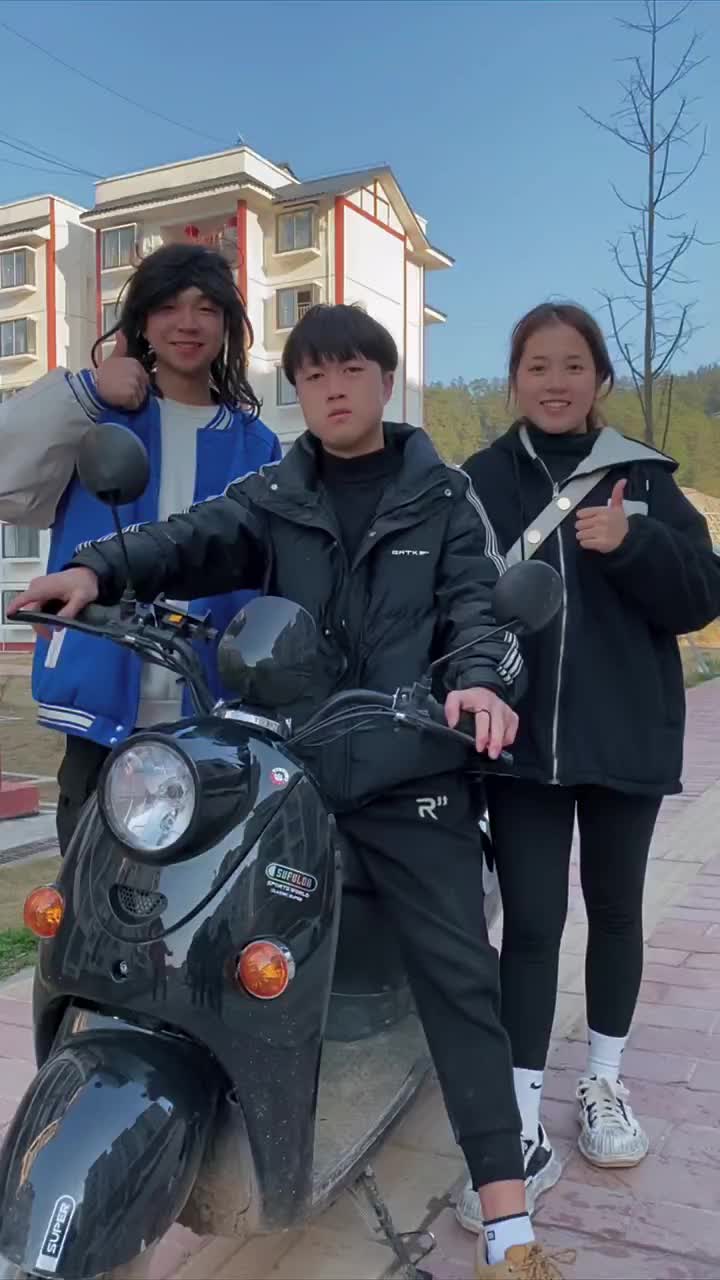 这次淑芬没来吴童来了