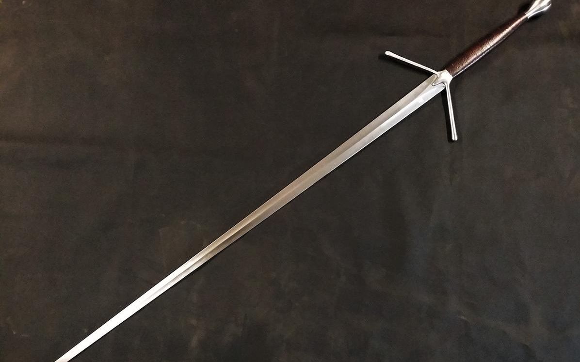 hema震惊某交大附高中生与某人大附高中生争夺北京市中学生长剑第一人