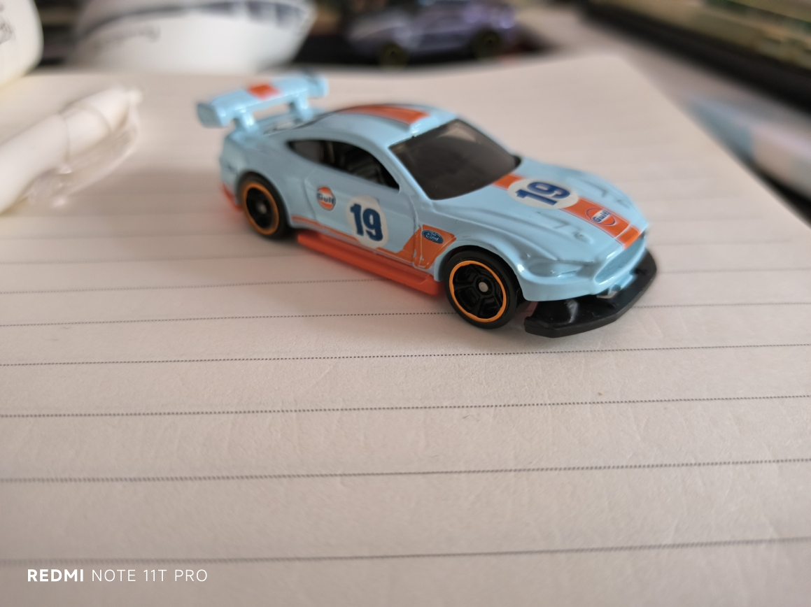 风火轮小车 2018款福特野马gt 湾岸石油涂装版