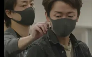 Video herunterladen: 【ARASHI】making里不需要说话也特别治愈的一些片段