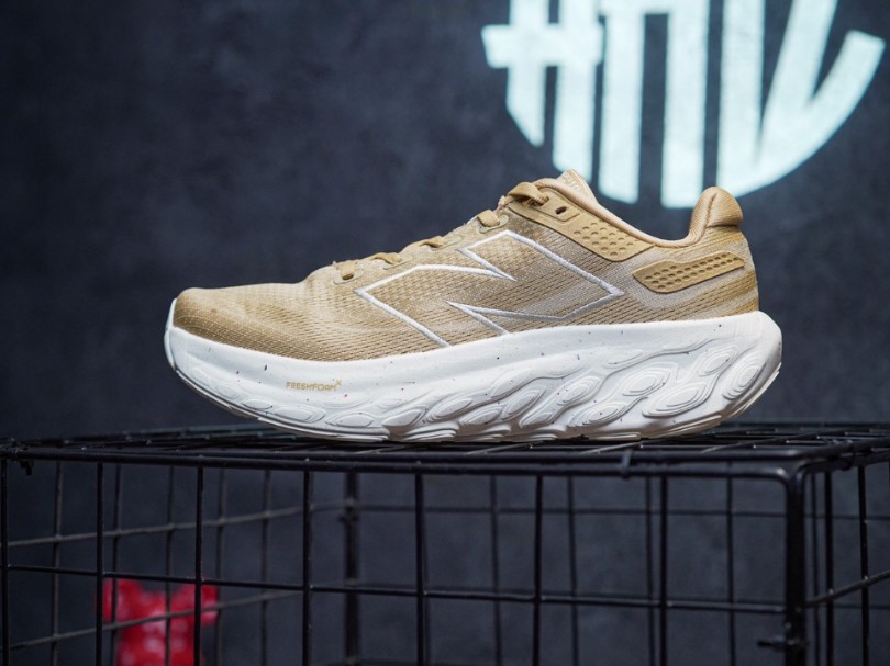 nb fresh foam x 1080v13 减震跑鞋mr.