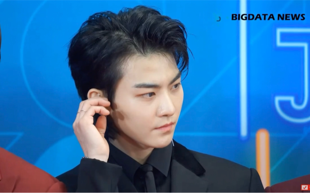 【许玹準/hwall】2018歌谣庆典红毯活动 怼脸三分钟