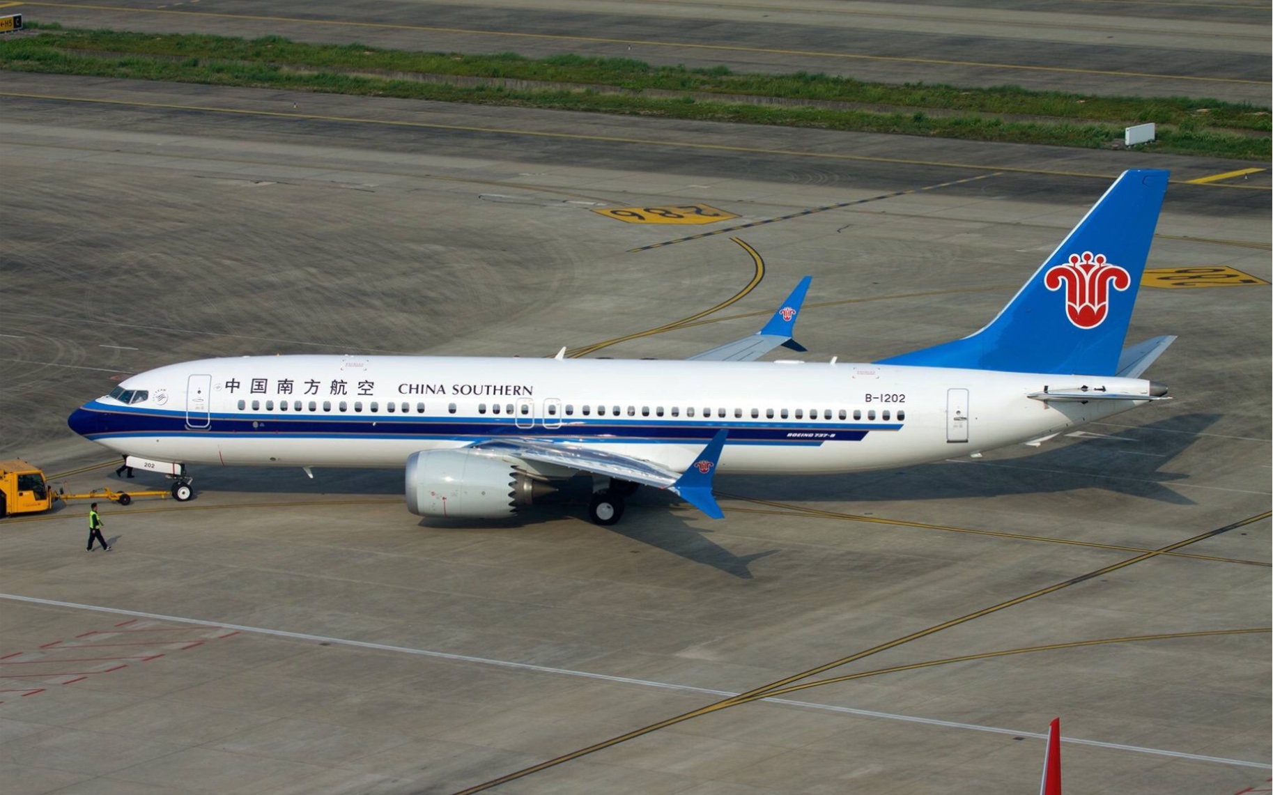 [737-max8]停靠urc(乌鲁木齐地窝堡)的南航max8小可怜们