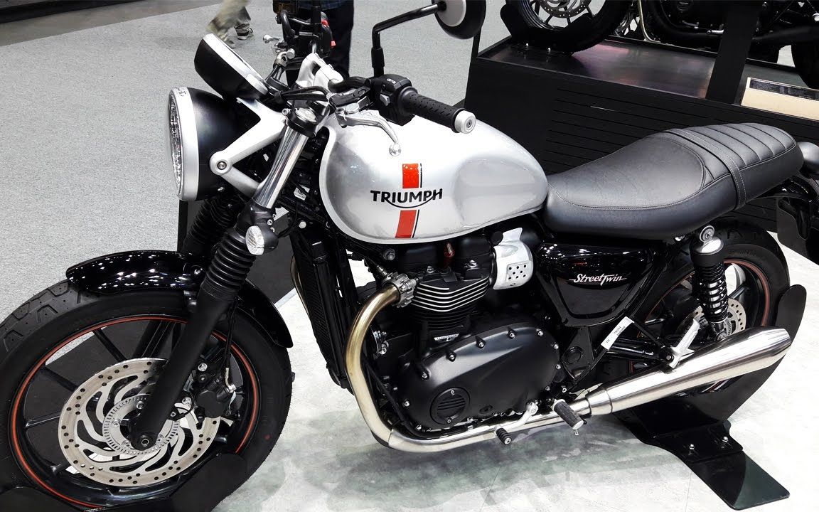 【摩托车】凯旋街双床900cc铝银