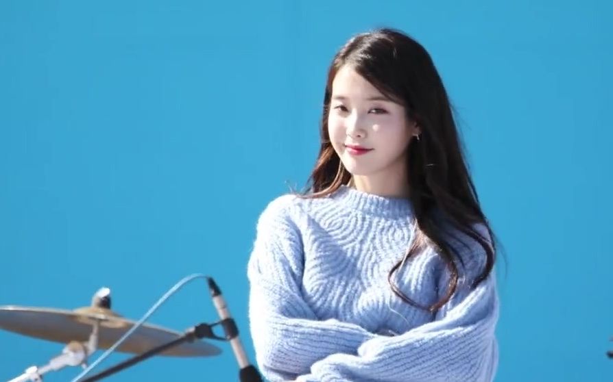 iu李知恩《好日子》最新现场高音震撼你的听觉