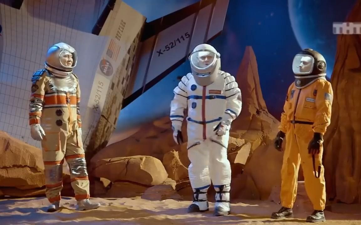 当中美俄三国宇航员在火星上相遇时.