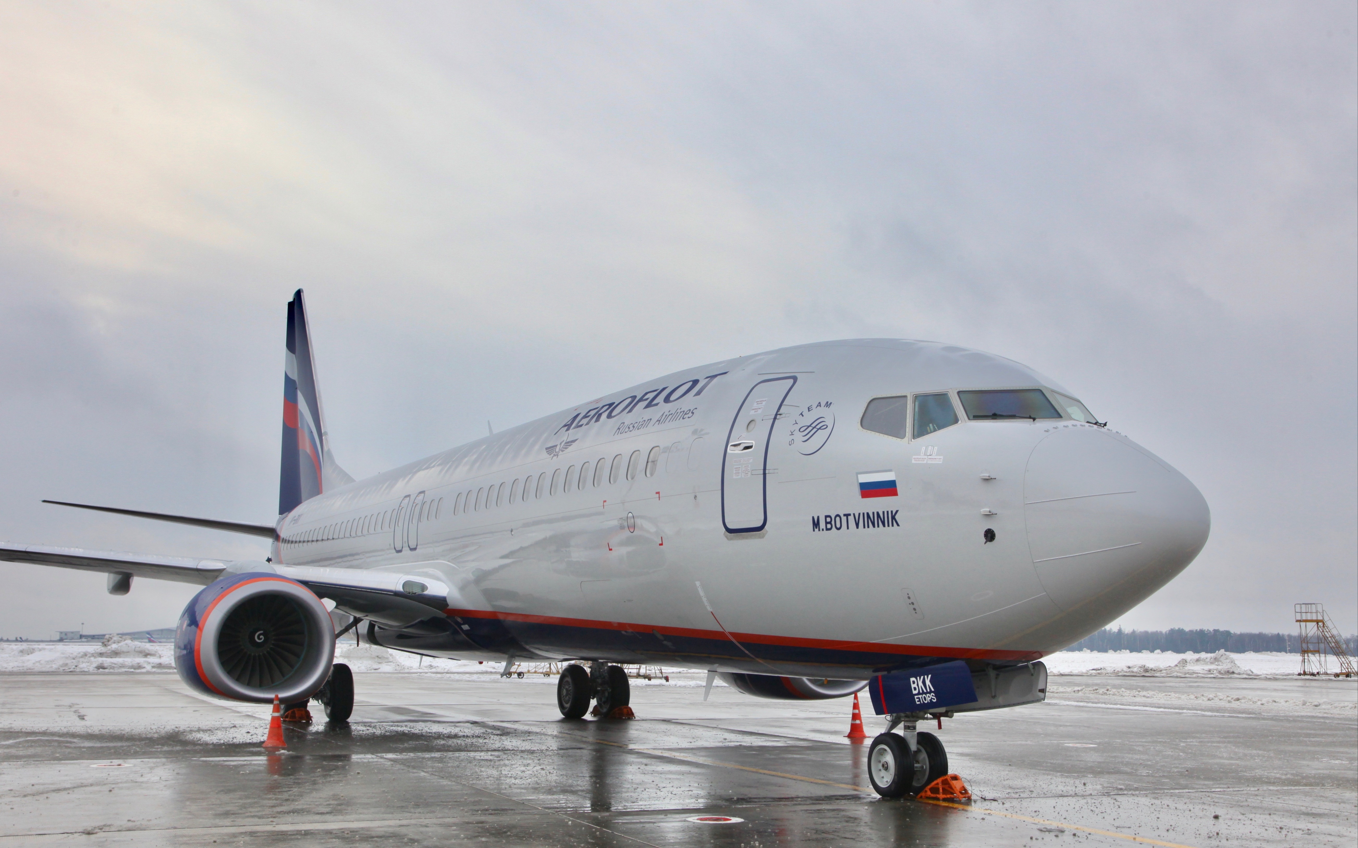 俄航su2462莫斯科巴黎波音738飞行记录