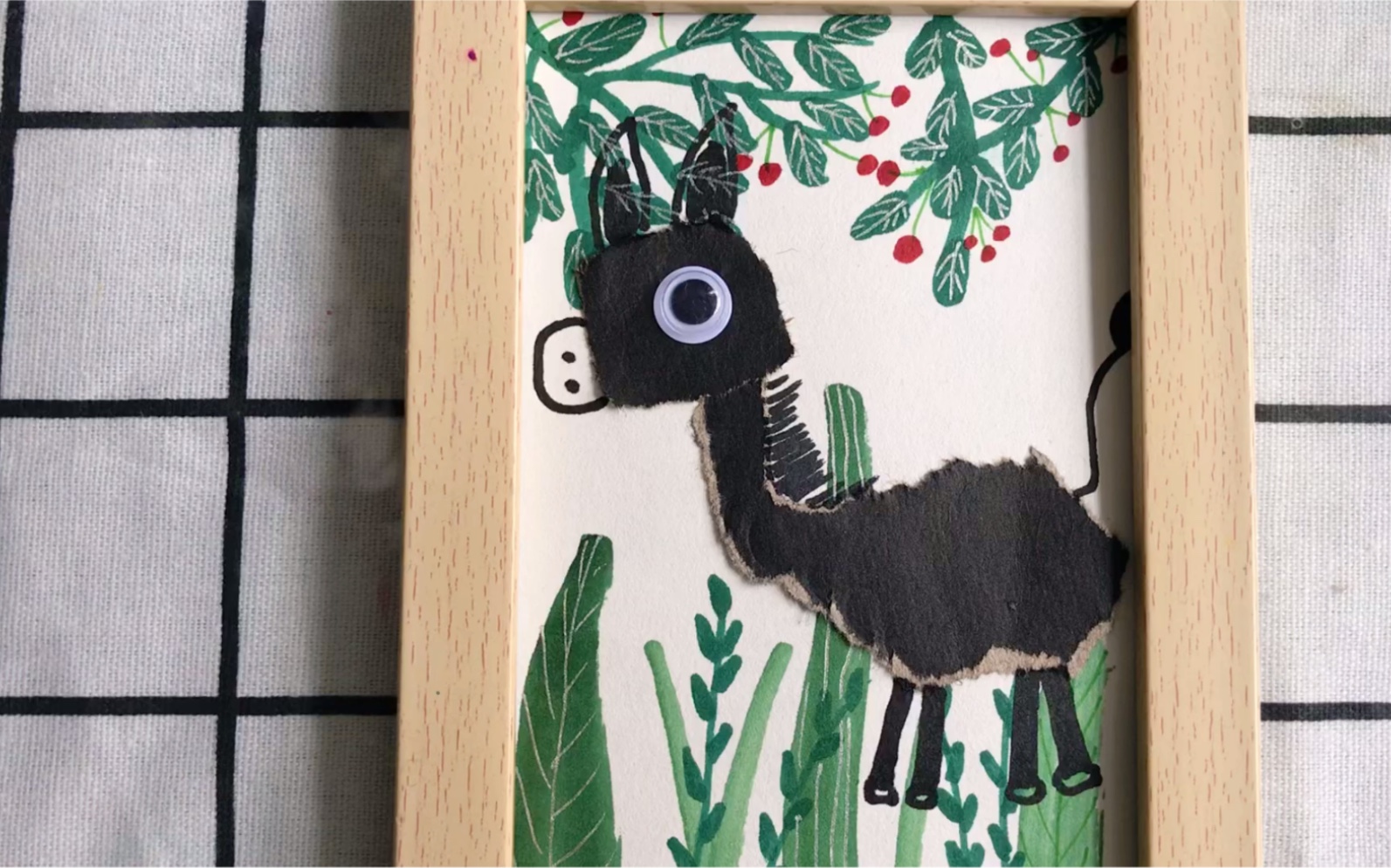 活动作品儿童亲子美术小毛驴一起来画撕纸画